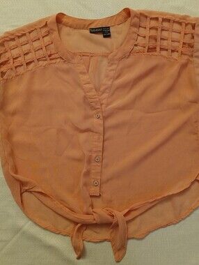 Seduction Peach Coral Sleeveless Button Front Tie Waist Blouse (Size M)